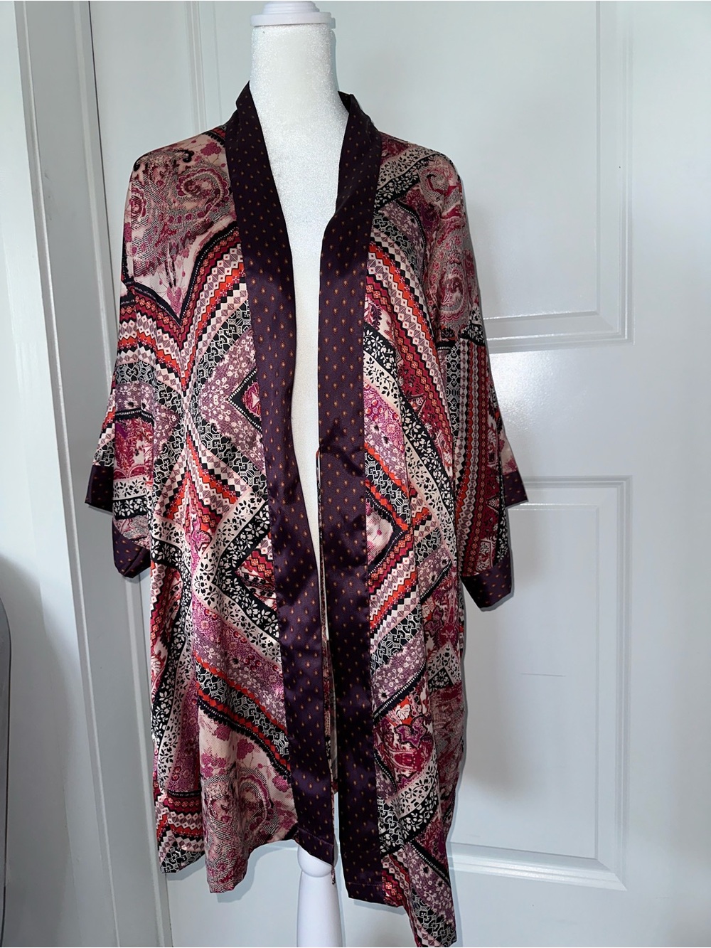 Victoria's Secret Plum and Pink Printed Open-Front Kimono